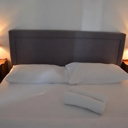 Centre- Superbe 100m2 - 10 Mn A Pied De La ! * 尼斯