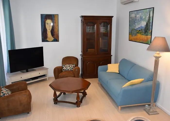 Centre- Superbe 100m2 - 10 Mn A Pied De La ! * 尼斯