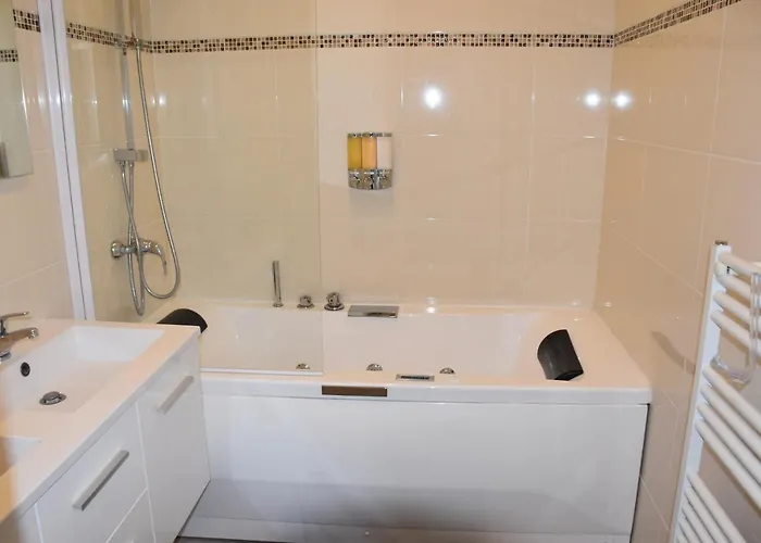 Centre- Superbe 100m2 - 10 Mn A Pied De La !