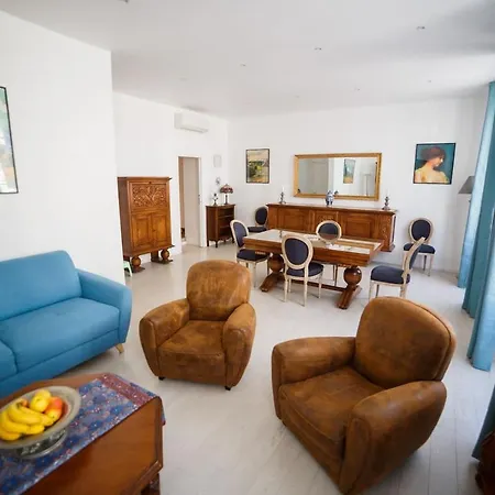 דירה Centre- Superbe 100m2 - 10 Mn A Pied De La !